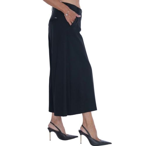 09277720 02 BLACK