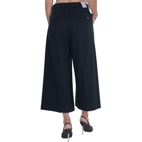 09277720 02 BLACK